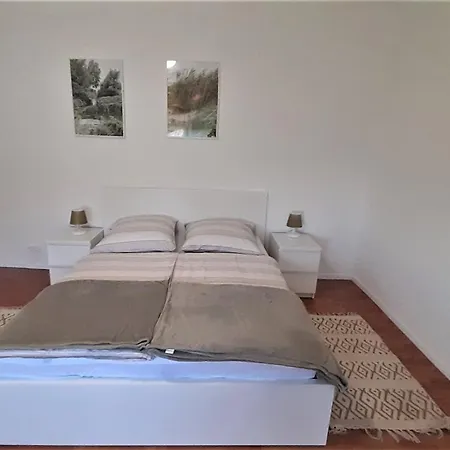 Barlang Utca Apartman Cserszegtomaj